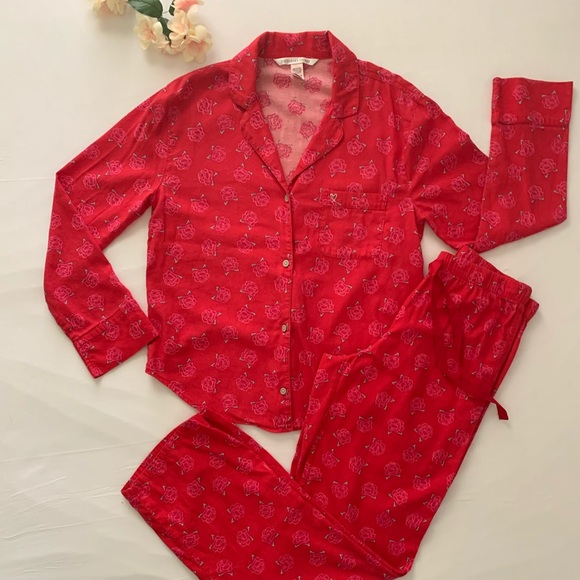 Victoria's Secret Other - Victoria’s Secret Long PJ Set